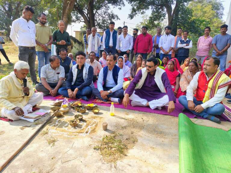 *सांस्कृतिक मंडप निर्माण का हुआ भूमिपूजन,डीडीसी सालिक साय रहे मुख्य अतिथि, विधायक निधि से 6 लाख रुपए की लागत से बनेगी मंडप…..*