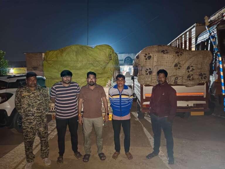 *झारखंड से अवैध धान परिवहन करते दो पिकअप जब्त, दुलदुला प्रशासन की बड़ी कार्रवाई, तत्परता से पकड़ा गया अवैध धान परिवहन,मंडी निरीक्षक को प्रकरण तैयार करने के दिए निर्देश….*